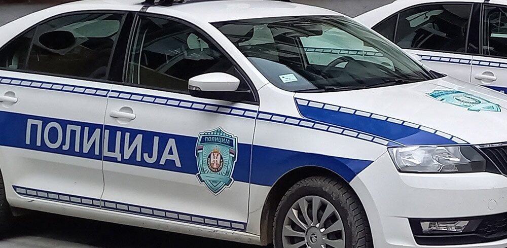 Zrenjanin: Policija uhapisla dvojicu muškaraca zbog sumnje da su izvršili krađu 1