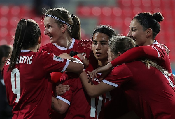 Japanke na "generalci" Orlica za Portugal 1