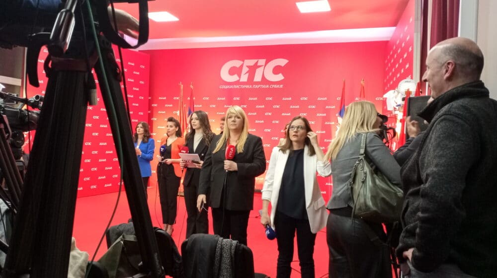 SPS: Socijalisti se zatvorili u kancelarije, kada će obraćanje Dačića "pitanje za milion dolara" 1