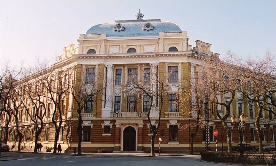 Direktor Gimnazije "Svetozar Marković" u Subotici podneo ostavku na lični zahtev, ostaje v.d. 1