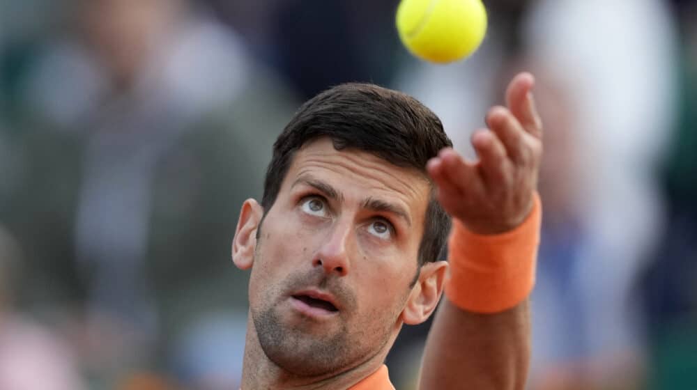 Đoković posle velike borbe eliminisao Đerea 1