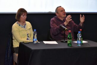 U Zrenjaninu održana prva debata o krizi lokalne vlasti, o izborima ni reči 2