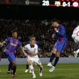 Dva gola Kostića za pobedu Ajntrahta u Barseloni, Vest Hem bolji od Liona 10