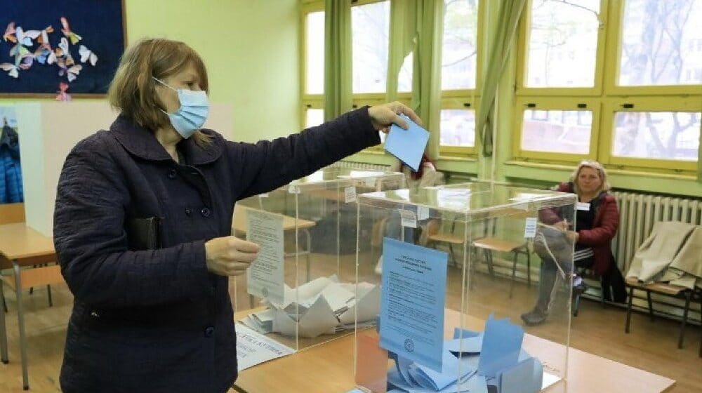 Nasilje prema ženama u kampanji bilo itekako prisutno, izborni dan pun tenzija i pretnji naprednjaka 1