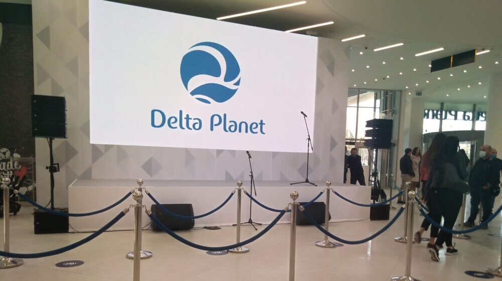 Anonimna dojava o postavljenoj bombi u tržnom centru Delta planet u Nišu 1