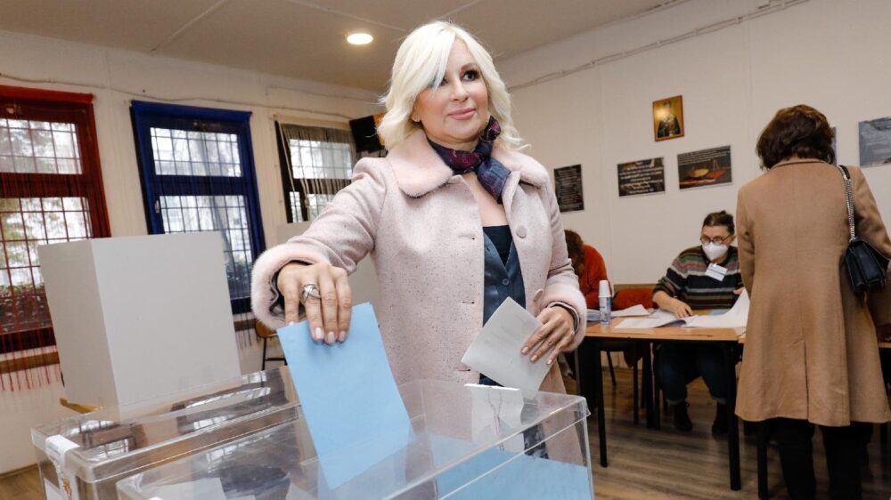 Ivica Dačić za Danas: Nisam pričao sa Vučićem da budem premijer dve godine 3 Ivica Dačić za Danas: Nisam pričao sa Vučićem da budem premijer dve godine 3