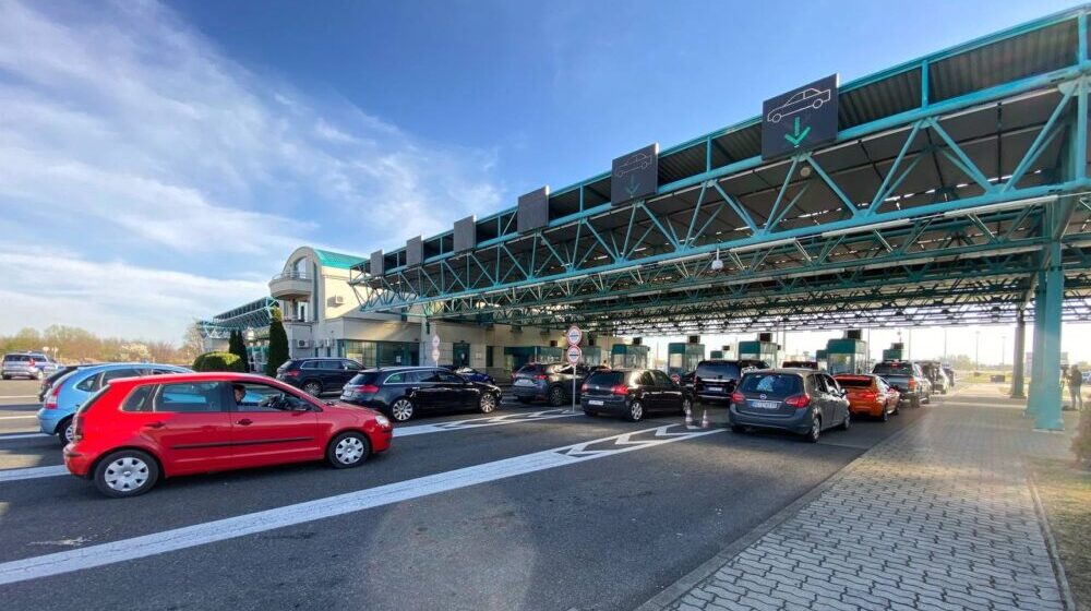 Mađarska policija poslala još 30 policajaca u Srbiju 1