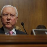 Preminuo Orin Heč, republikanac sa najdužim mandatom u istoriji Senata 6