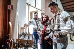 Širom sveta obeležen Uskrs (FOTO) 11