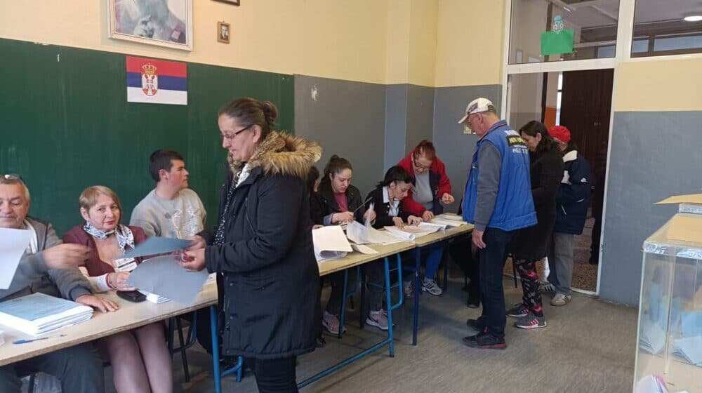 Majdanpek: Ponavljaju se lokalni izbori na četiri biračka mesta 1