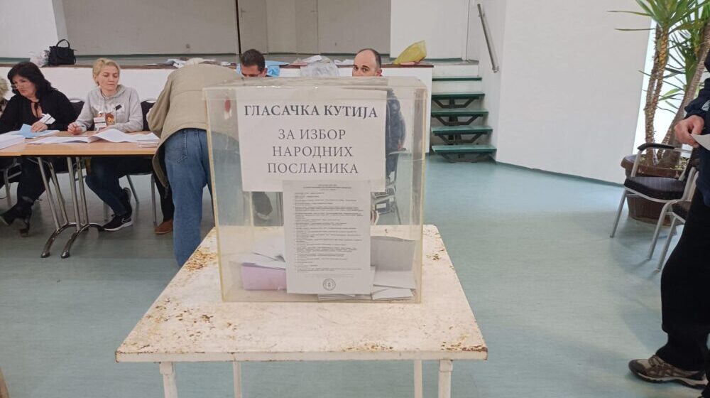 Kladovo: Nešto više od petine birača opštine Kladovo glasalo do 12 časova 1
