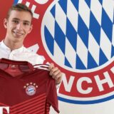 Zvonarek kapiten Slaven Belupa sa 16 godina, 11 meseci i 16 dana 4