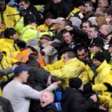 Engleska vraća tribine za stajanje na fudbalskim stadionima   6