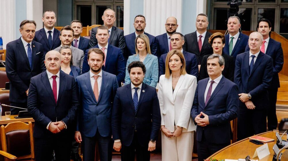 Vlada Crne Gore povukla iz tehničkih razloga Predlog zakona o popisu 1