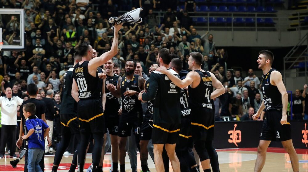 Partizan na Veneciju ili Bursu 1
