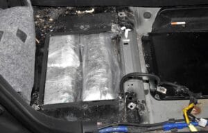 Policija zaplenila 42 kilograma marihuana i uhapsila troje ljudi 2