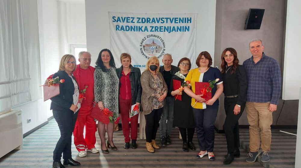 U Zrenjaninu uručena priznanja zaslužnim medicinskim sestrama i tehničarima 1