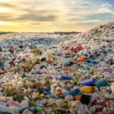 Uhapšen osumnjičeni da je skladištio opasni otpad suprotno Zakonu o upravljanju otpadom 2