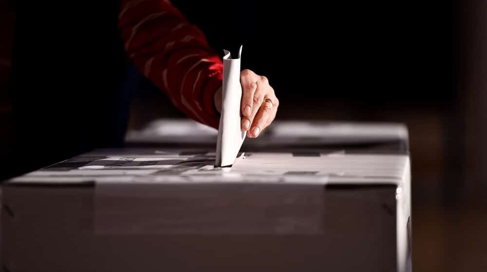 Kako je glasala dijaspora: Vučić pobedio u Beču, Berlinu, Moskvi, Ponoš u Londonu, Briselu, Stokholmu 1