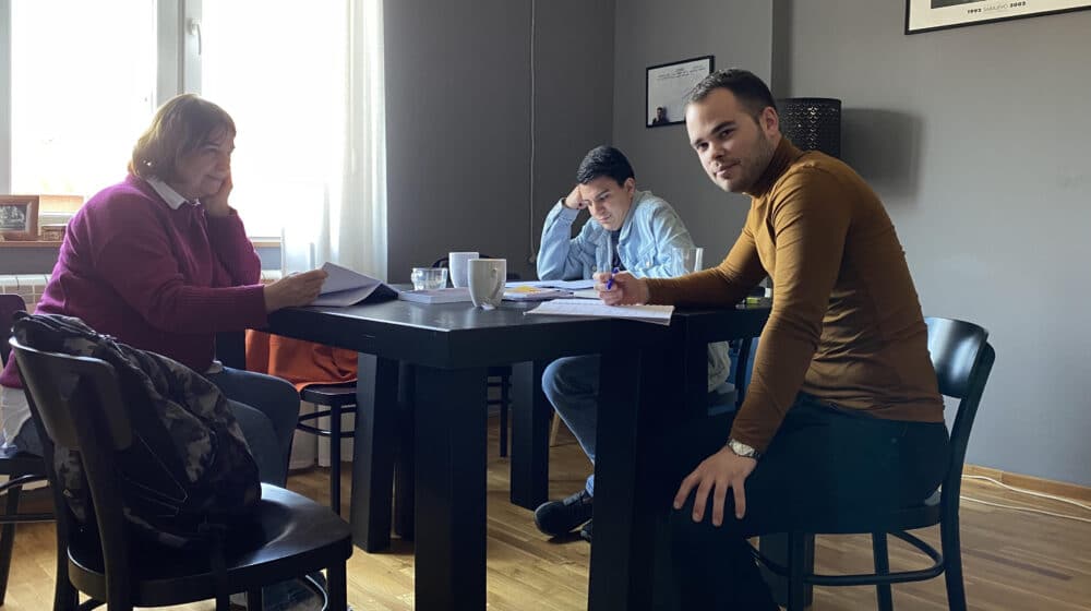 Nova produkcija Hartefakta: Naš sin – autorski projekat Patrika Lazića 1