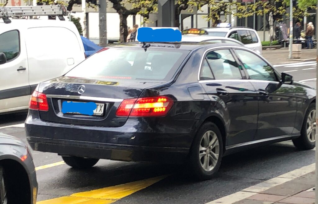 (MAPA) Taksista vas je "opelješio" ili odbio vožnju? Kako prepoznati tzv. "divljake" u Beogradu i tačne lokacije na kojima vrebaju 5