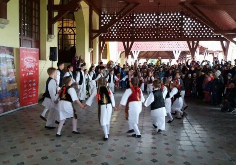 U subotu Vaskrs na Paliću 1