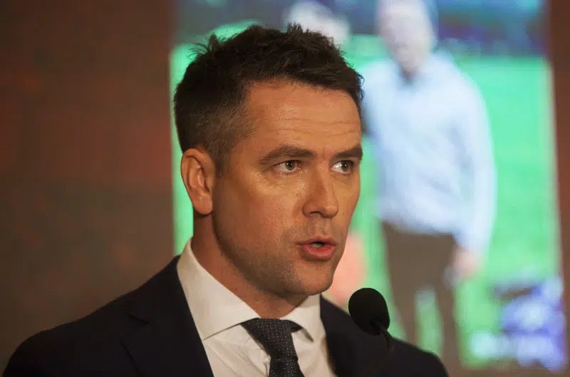 Majkl Oven omiljeni fudbaler kraljice Elizabete 1