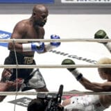 Mejveder pesniči samo za bogataše 5