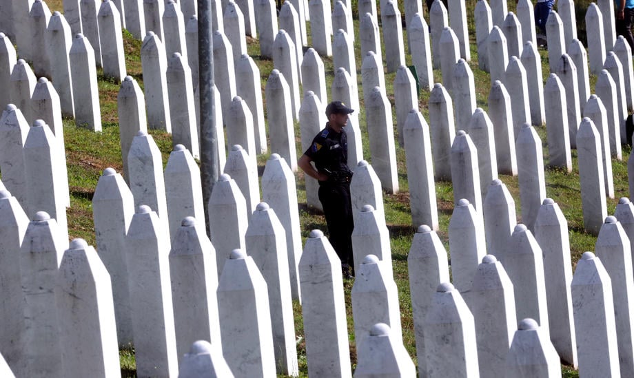 Sagovornici Danasa iz BiH: Holandski vojnici nisu dovoljno učinili da zaštite Bošnjake u Srebrenici 1