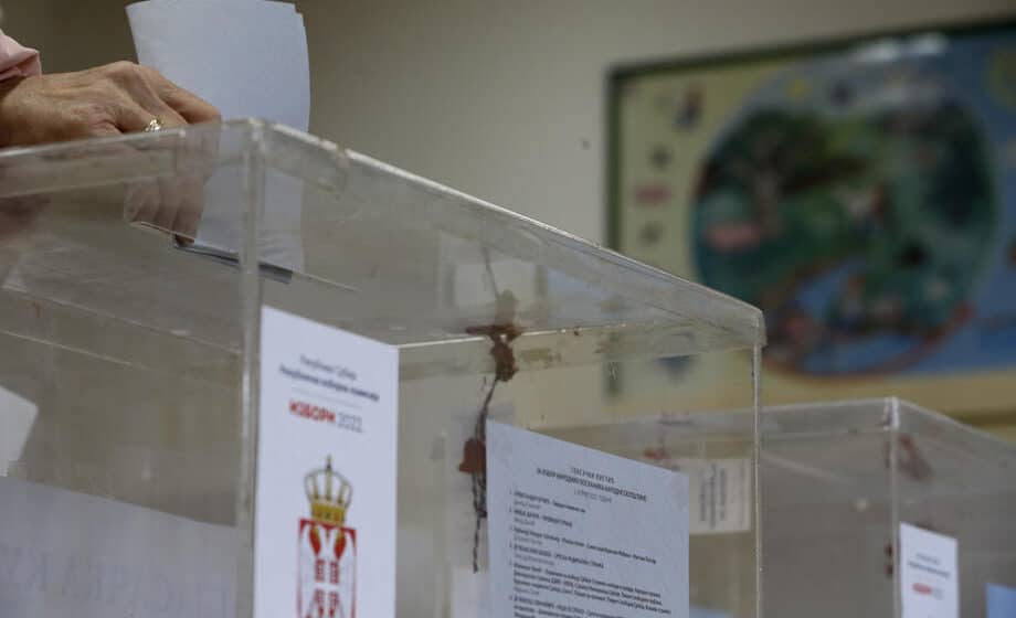 U Sečnju glasalo više od polovine birača 1