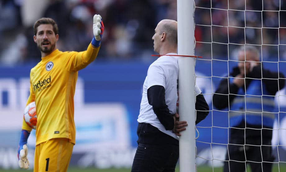 Ekološki aktivista prekinuo meč Bundeslige 1