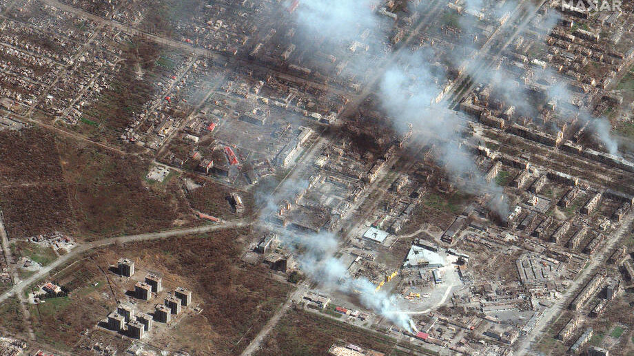 Satelitski snimci Planet Labs ukazuju da Rusija pojačava napade na čeličanu Azovstal u Mariupolju 1