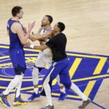 Frustrirani Jokić isključen, pa se pokajao 2