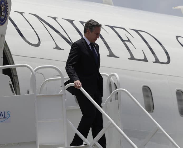 Entoni Blinken i Lojd Ostin sutra u poseti Kijevu 1