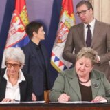 Vučić sutra u Kragujevcu na svečanosti povodom početka proizvodnje električnog auta "fijat grande panda" 12