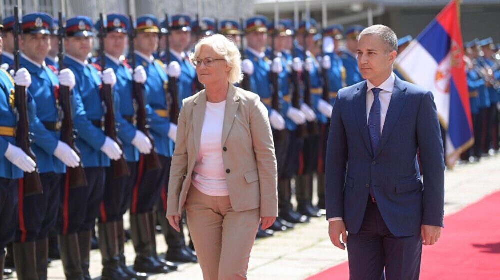 Ministri odbrane Nemačke i Srbije o saradnji i podršci Srbiji na putu ka EU 1