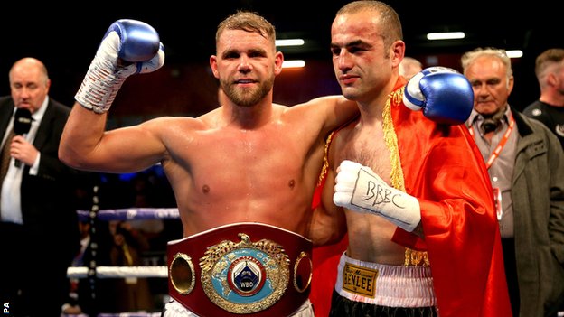 Saunders now has 28 wins and has held world titles at two weights