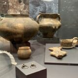 Srbija i arheologija: U sremskoj riznici pronađeni vinčanski grobovi, 8.000 godina stare košnice i keltski nakit 6