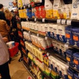Koliko će od danas koštati pakovanje brašna, i koliko kilograma građani mogu da kupe? 6