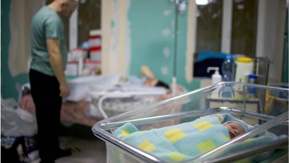 Ukrajina i Rusija: „Trudnoća posle silovanja je strašno traumatična", volonteri donose kontraceptivne pilule za žrtve seksualnog nasilja 2 Bolnica u Kijevu