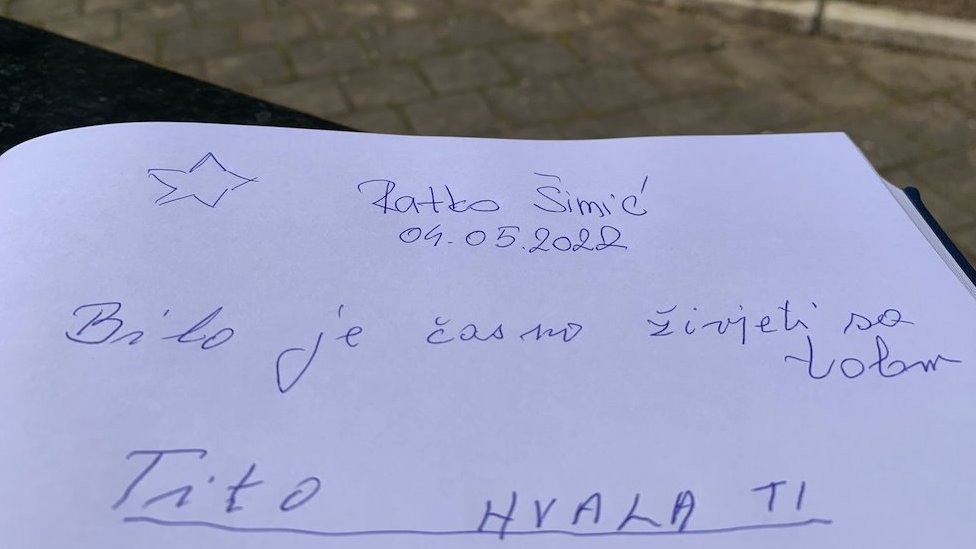 Istorija i Jugoslavija: „Umro je drug Tito" - 42 godine kasnije 9 knjiga posetilaca