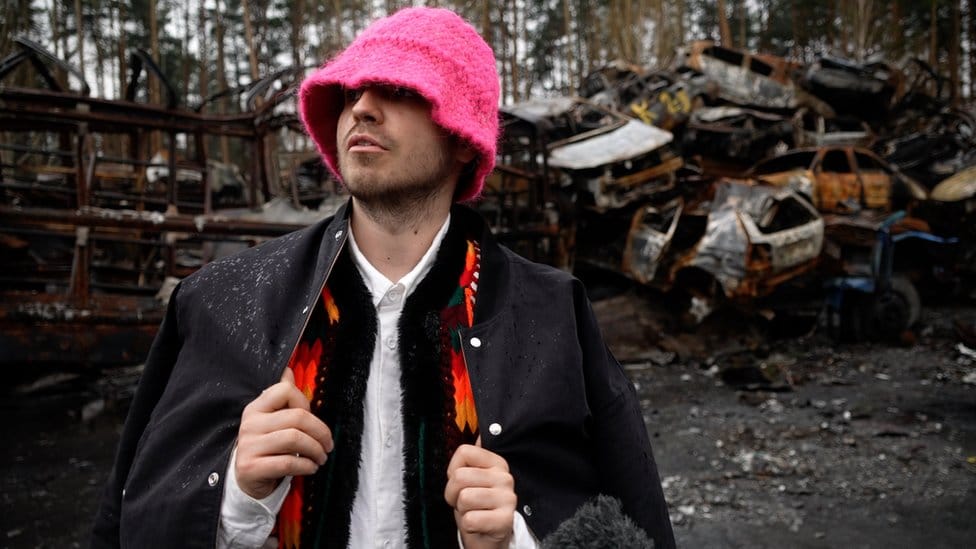 Oleg Psiuk in his signature pink hat