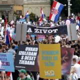 Hrvatska i abortus: Hiljade ljudi na protestu protiv prava na prekid trudnoće 12