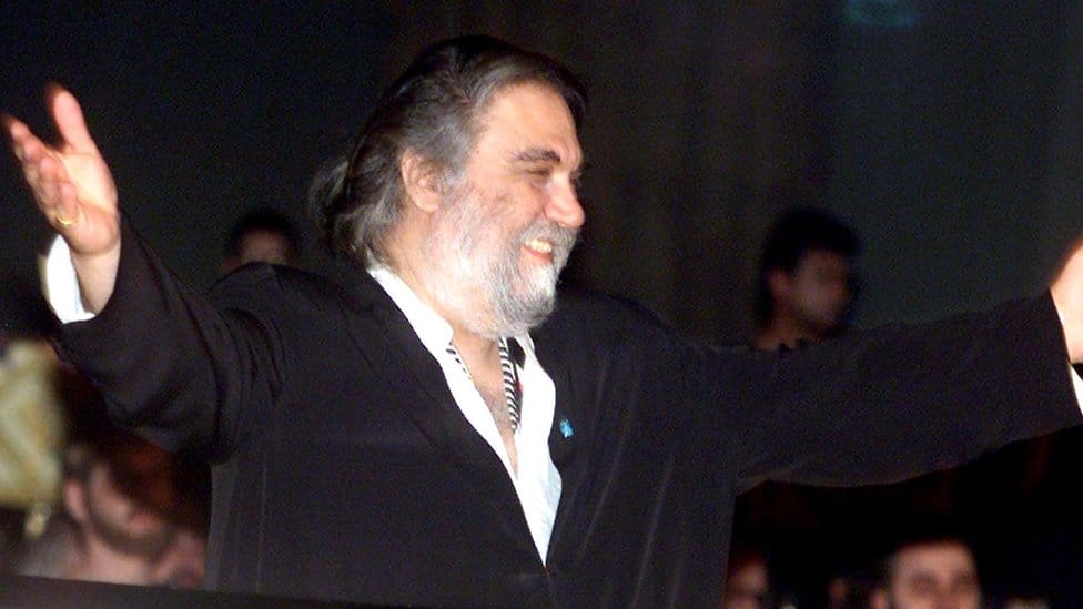 Film, muzika i umetnost: Preminuo grčki muzičar Vangelis u 79. godini 1 Vangelis in 2001