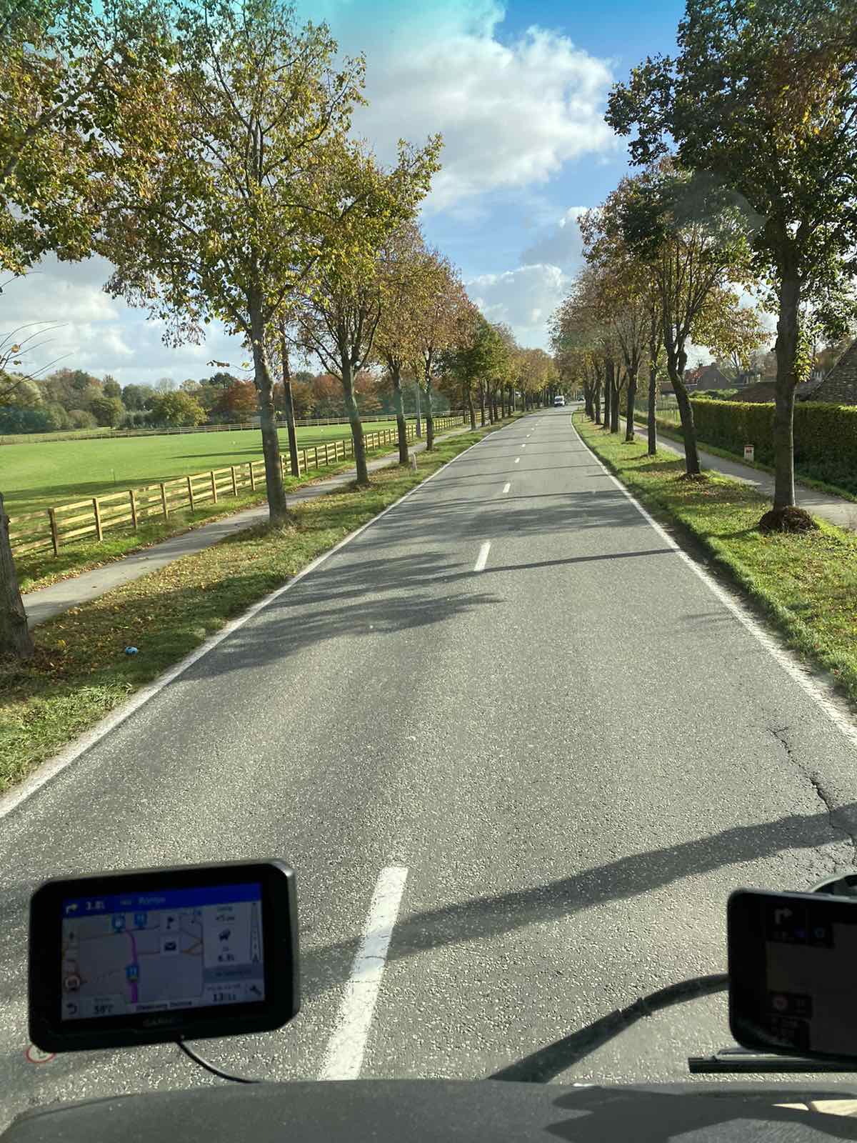 Saobraćaj i Srbija: Zašto Srbi neće u profesionalne vozače 2 pogled iz kamiona