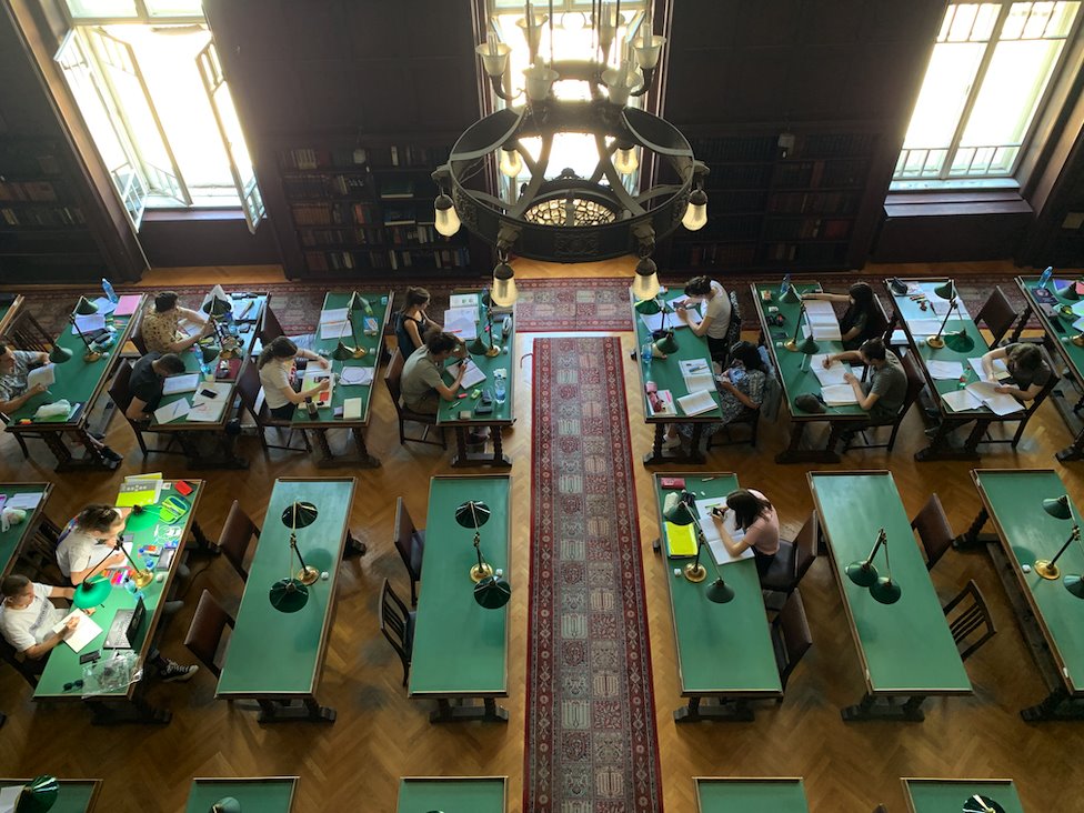 Srbija, istorija i školovanje: Pet zanimljivosti iz skoro vek duge istorije Univerzitetske biblioteke u Beogradu 4 čitaonica