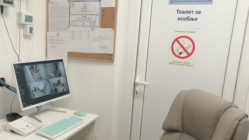 Kako smo se upoznale i zauvek rastale moja štitasta žlezda i ja 7 kamere na nuklearnoj