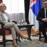 Srbija je zbog Dodika „meki trbuh Evrope“: Posredne poruke Lambreht i Vučića o opasnosti izbijanja rata na Balkanu 4