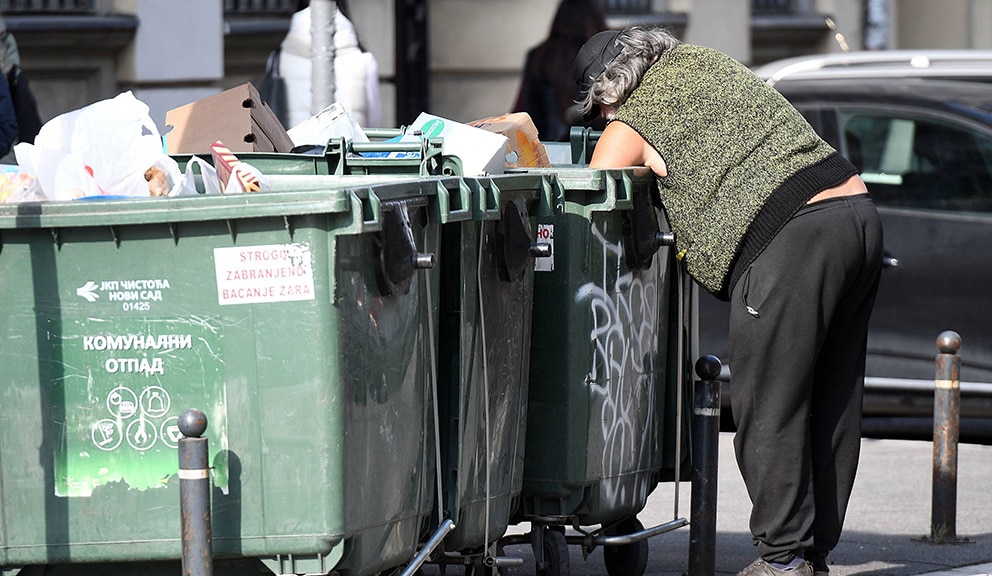 Da li Vučić zaista koristi EU kao bankomat, kako tvrdi evroposlanik, ili je više kasica-prasica? 8 Da li Vučić zaista koristi EU kao bankomat, kako tvrdi evroposlanik, ili je više kasica-prasica? 8