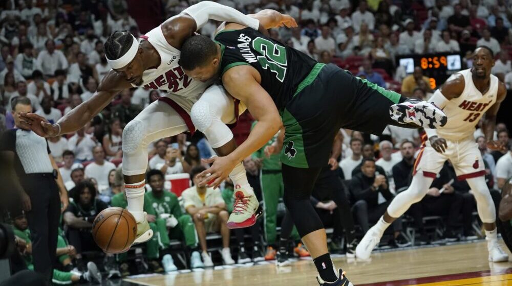 Boston pobedio Majami i došao na korak do finala NBA lige 1
